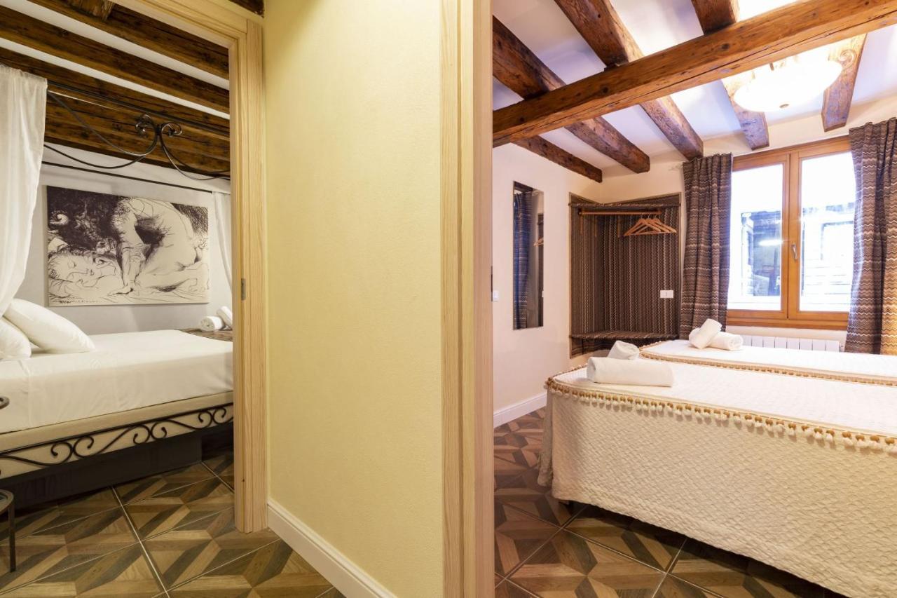 Il Nido Di San Stae Apartment Venesia Bagian luar foto
