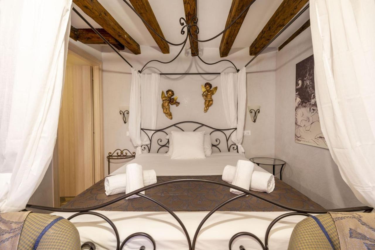 Il Nido Di San Stae Apartment Venesia Bagian luar foto