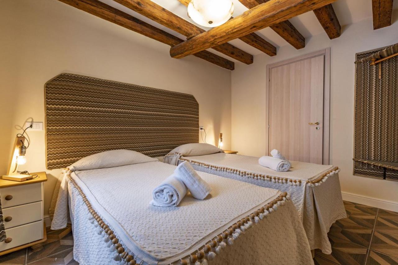 Il Nido Di San Stae Apartment Venesia Bagian luar foto