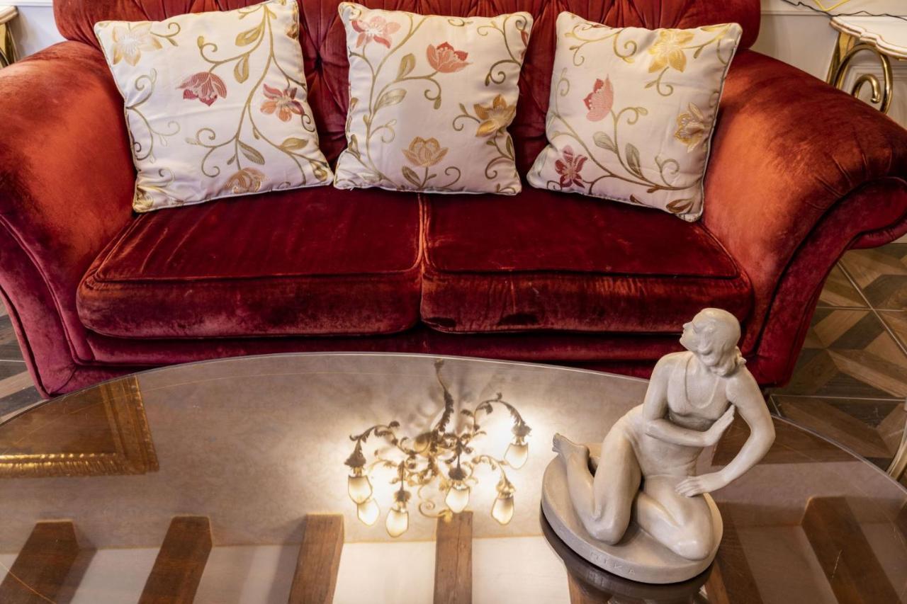 Il Nido Di San Stae Apartment Venesia Bagian luar foto