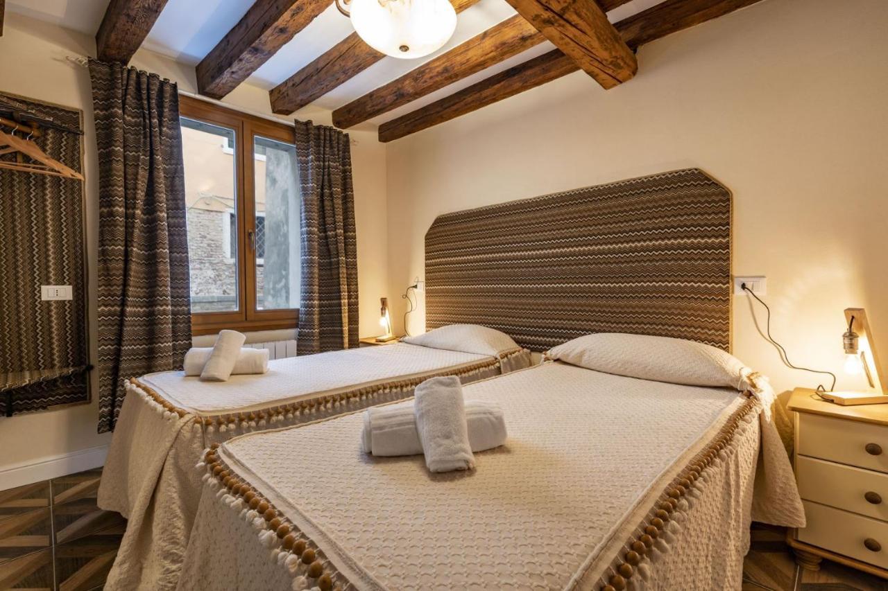 Il Nido Di San Stae Apartment Venesia Bagian luar foto